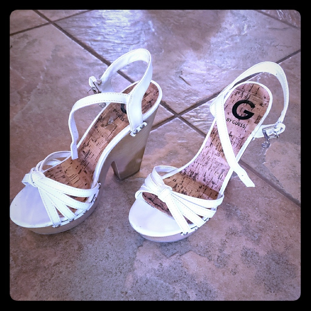 Guess Heels  size 8